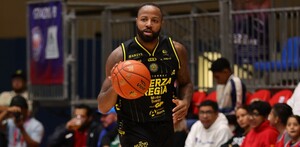 La quinteta de Monterrey logró quedarse con el primero de la serie ante el equipo de Guanajuato La quinteta de Monterrey logró quedarse con el primero de la serie ante el equipo de Guanajuato