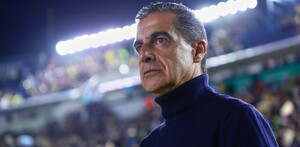 El club Fortaleza de Brasil oficializó este viernes la llegada del portugués Renato Paiva como su nuevo técnico, en sustitución del argentino Juan Pablo Vojvoda El club Fortaleza de Brasil oficializó este viernes la llegada del portugués Renato Paiva como su nuevo técnico, en sustitución del argentino Juan Pablo Vojvoda