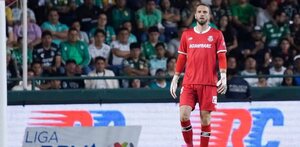 El portero español solo jugó 10 partidos en México y durante el inicio del Apertura 2025 los diablos rojos anunciaron su salida.