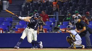Sultanes ganó el juego 1 ante Rieleros luego de remontarles en la pizarra tras ir perdiendo por 2 carreras en la última entrada.