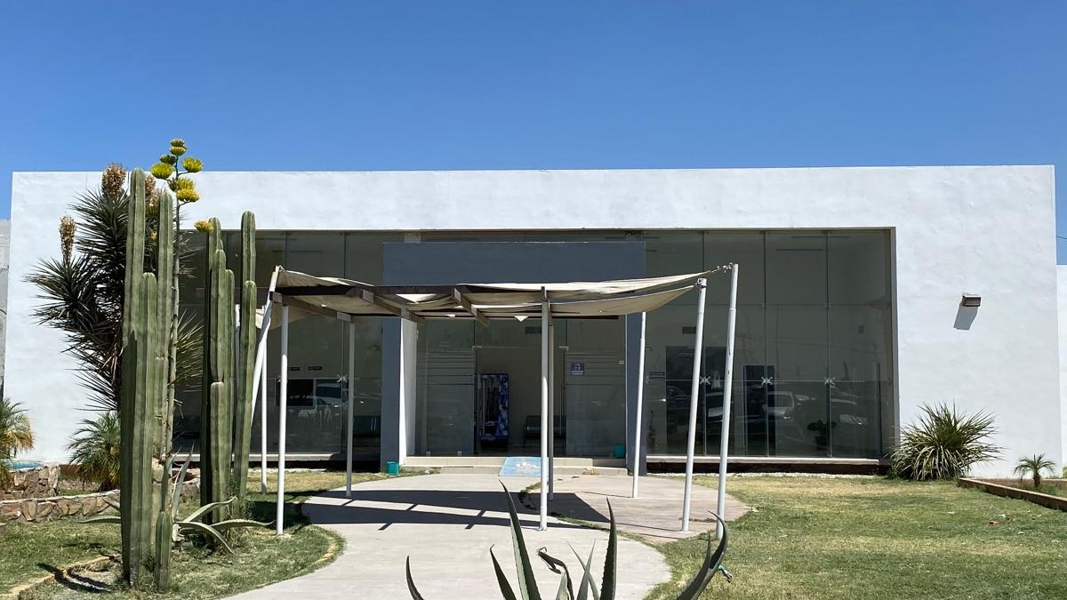 Una mujer encontró sin vida a su expareja al acudir a su domicilio, luego de que él le enviara un alarmante mensaje en la ciudad de Lerdo, Durango. Una mujer encontró sin vida a su expareja al acudir a su domicilio, luego de que él le enviara un alarmante mensaje en la ciudad de Lerdo, Durango.