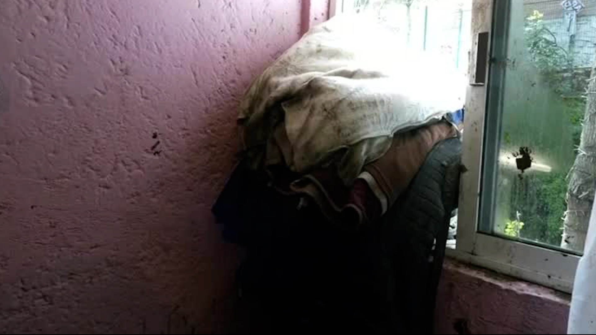 La fuerte lluvia del sábado 19 de julio inundó las casas de CdMx, provocando daños en muebles y electrodomésticos.