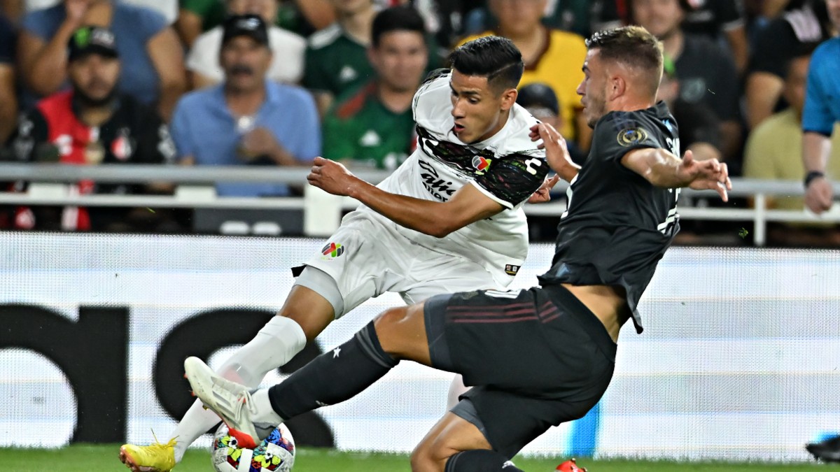 Uriel Antuna jugando en el All Star Game 2022 con la Liga MX Uriel Antuna jugando en el All Star Game 2022 con la Liga MX