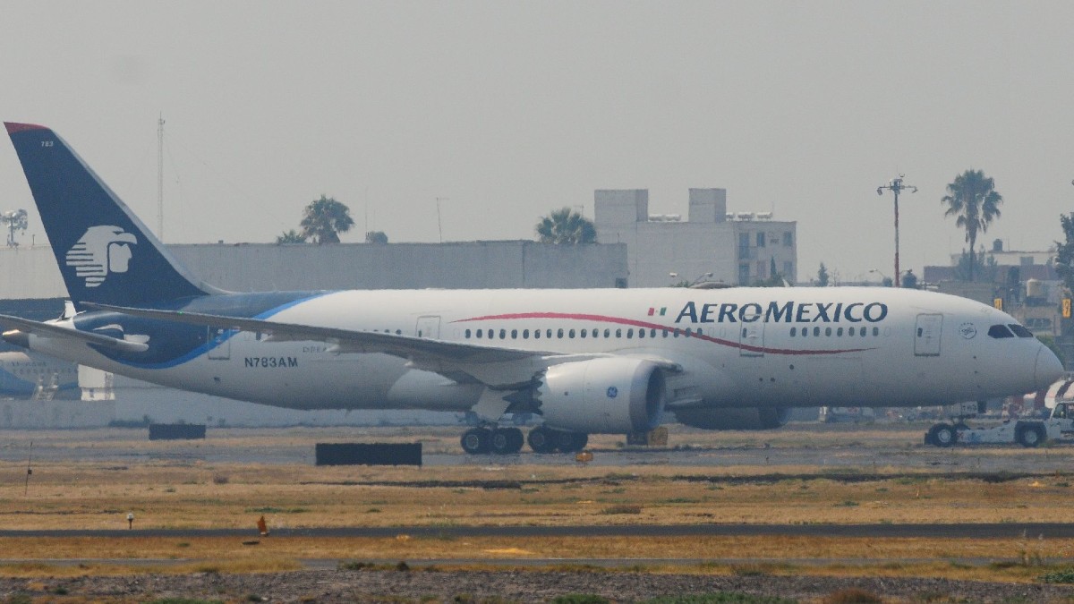 Aeroméxico indicó que ya investiga el riesgo de choque en el AICM Aeroméxico indicó que ya investiga el riesgo de choque en el AICM