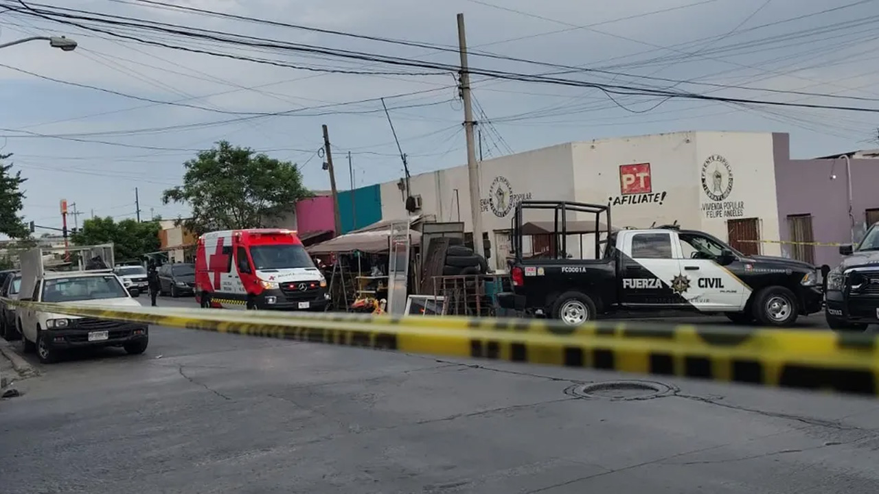 Un hombre murió, luego de ser atacado a balazos por sujetos con armas de fuego en la zona norte en Monterrey, Nuevo León.