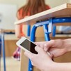 Diputados de Guanajuato analizan implementar Ley Kuri para proteger a menores y regular uso de teléfonos. Diputados de Guanajuato analizan implementar Ley Kuri para proteger a menores y regular uso de teléfonos.