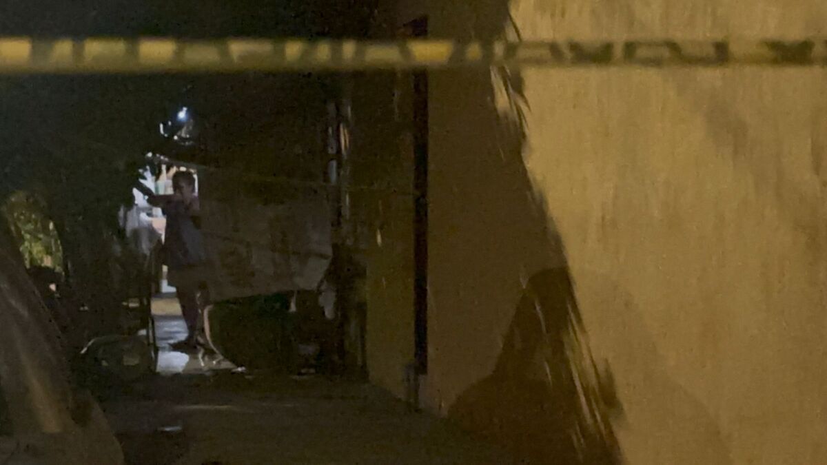 El cuerpo de una mujer de la tercera edad fue encontrado en estado de descomposición dentro de su casa en San Nicolás de los Garza, Nuevo León.