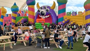 El Festival de Verano de León 2025, inició el pasado sábado trayendo consigo una gran variedad de actividades y atracciones para toda la familia.