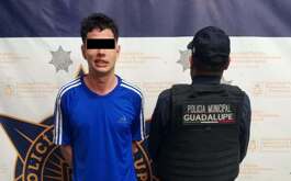 Un hombre de origen argentino fue detenido luego de privar de la libertad a su exnovia en un domicilio de la colonia Guadalupe Chávez, en Guadalupe, Nuevo León.