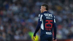 Nelson Deossa se recuperar par volver a jugar con Rayados en la jornada 3 del Apertura 2025.