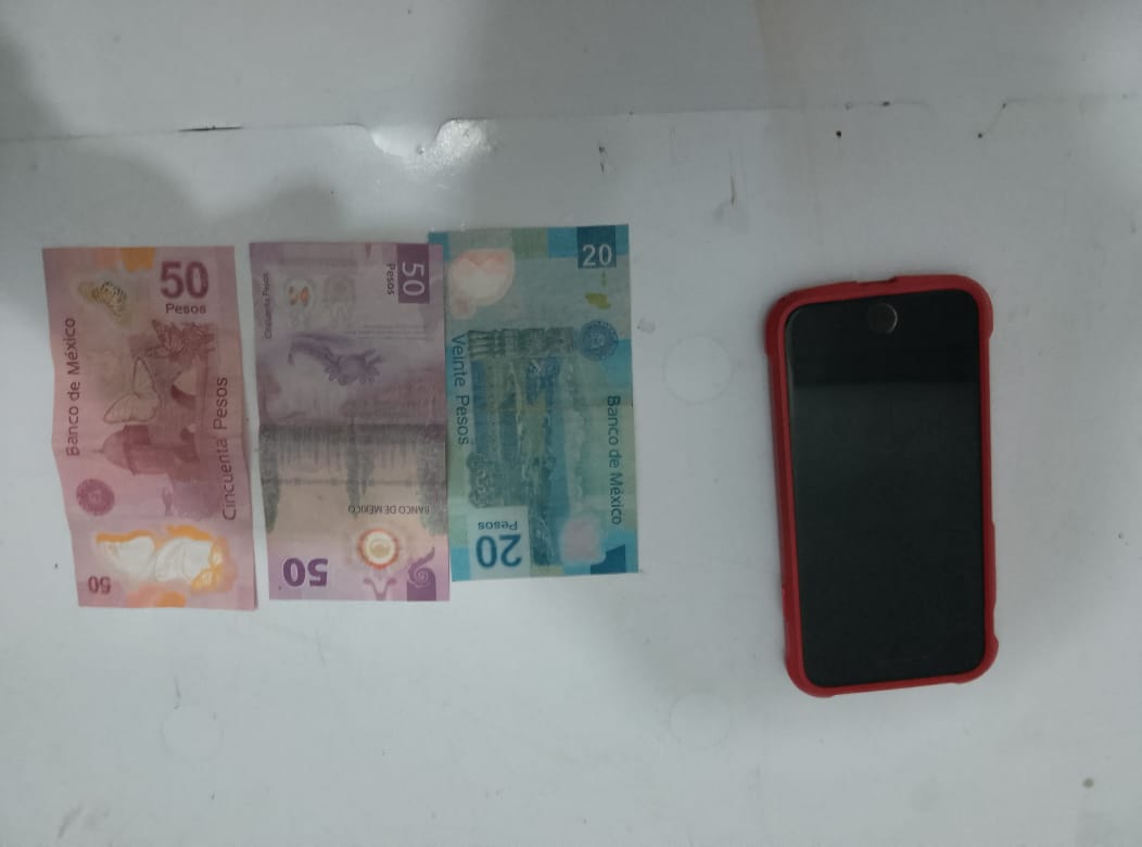 Una pareja fue detenida en el municipio de Guadalupe, Nuevo León luego de asaltar a una conductora de plataforma y robarle un celular y dinero en efectivo.