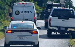 Restos humanos fueron encontrados dentro de hieleras frente a una primaria en la colonia Lamesa, en el municipio de Pesquería, Nuevo León.