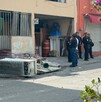 Bajo los escombros rescataron a tres personas, las cuales fueron trasladadas a un hospital de la zona para su intervención quirúrgica. Bajo los escombros rescataron a tres personas, las cuales fueron trasladadas a un hospital de la zona para su intervención quirúrgica.