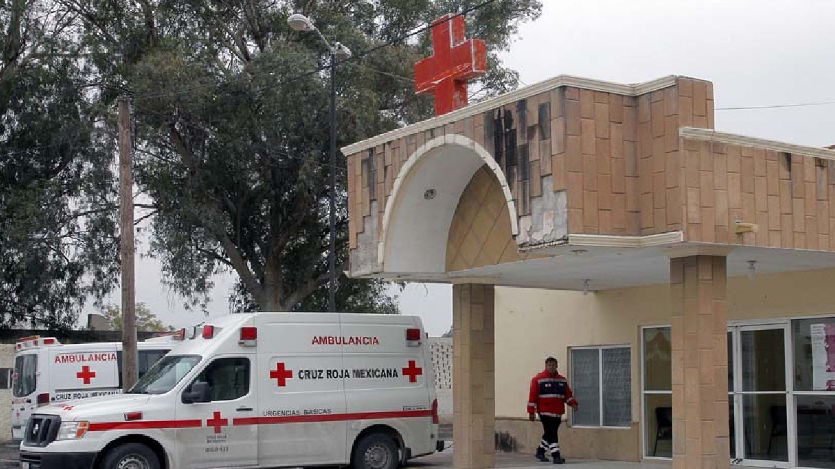 Un trabajador de 52 años resultó gravemente herido luego de recibir una descarga eléctrica en Nazas, Durango. Un trabajador de 52 años resultó gravemente herido luego de recibir una descarga eléctrica en Nazas, Durango.