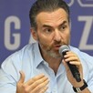 Adrián de la Garza y Mauricio Fernández esperan detalles sobre propuesta de transporte escolar Adrián de la Garza y Mauricio Fernández esperan detalles sobre propuesta de transporte escolar