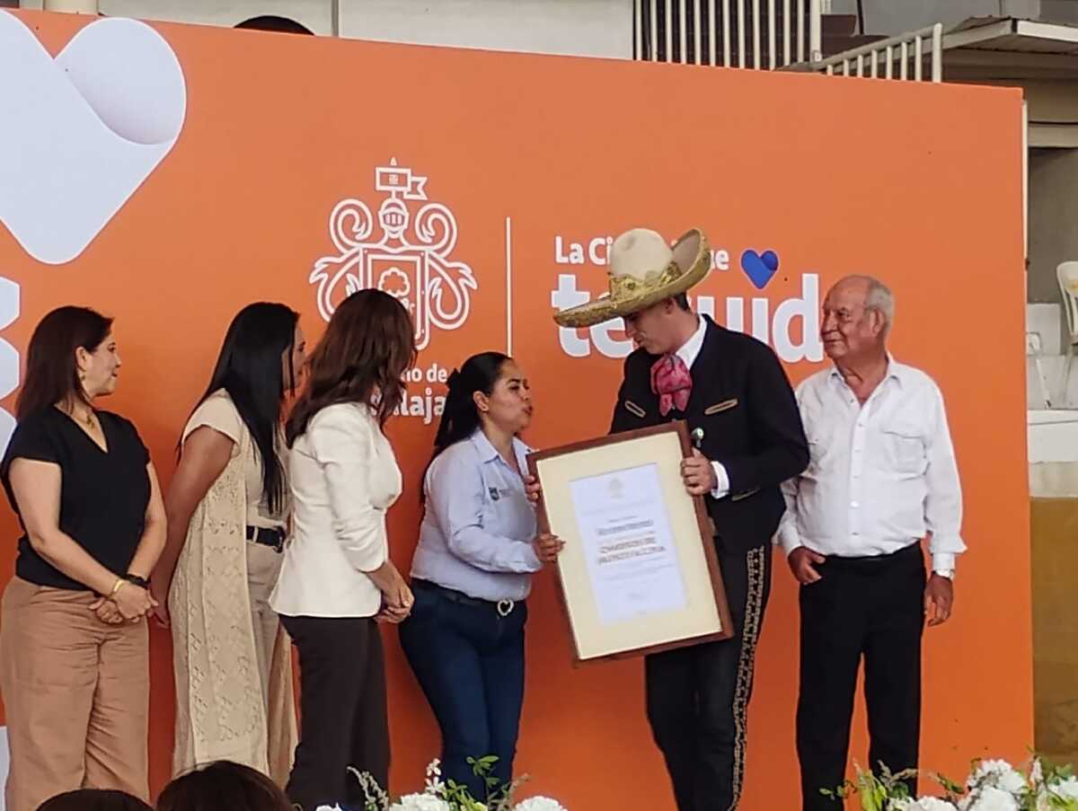 En colaboración con la Asociación de Charros de Jalisco, DIF Guadalajara ofrece un tratamiento innovador para mejorar la calidad de vida de niños con autismo.