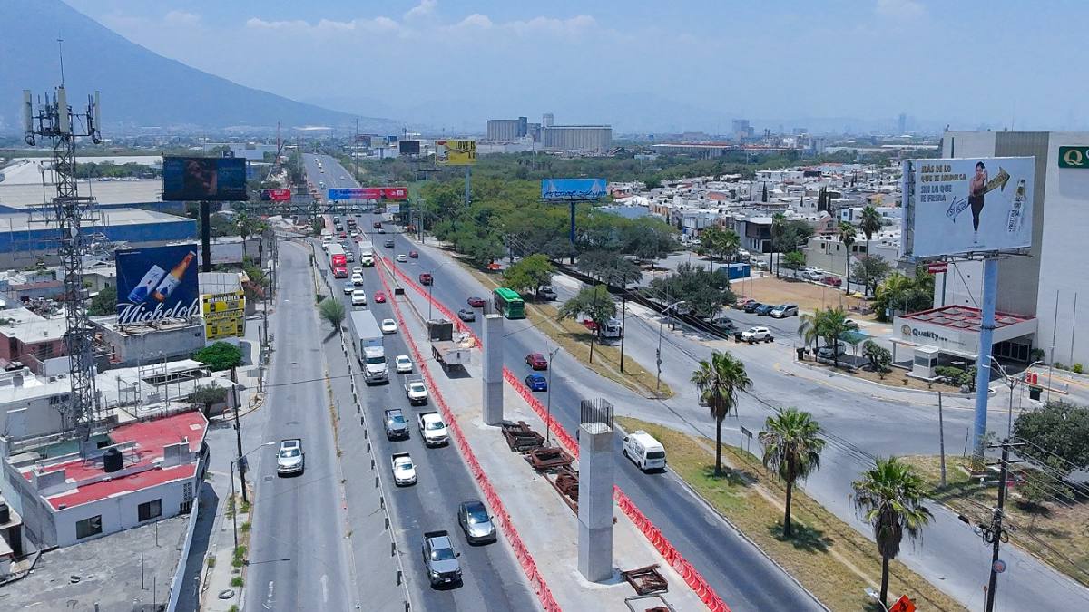 Cierre en avenida Miguel Alemán por obras del Metro