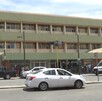 La pareja sentimental de la joven, identificada como Samuel Martínez acudió al hospital inicialmente, pero no volvió.