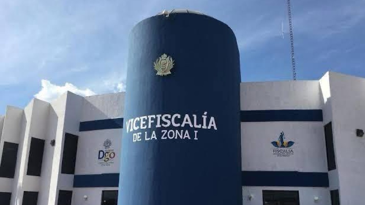 El lesionado fue identificado como René Aldair de 28 años, el joven se encontraba trabajando en un local llamado ‘La Feria’ El lesionado fue identificado como René Aldair de 28 años, el joven se encontraba trabajando en un local llamado ‘La Feria’