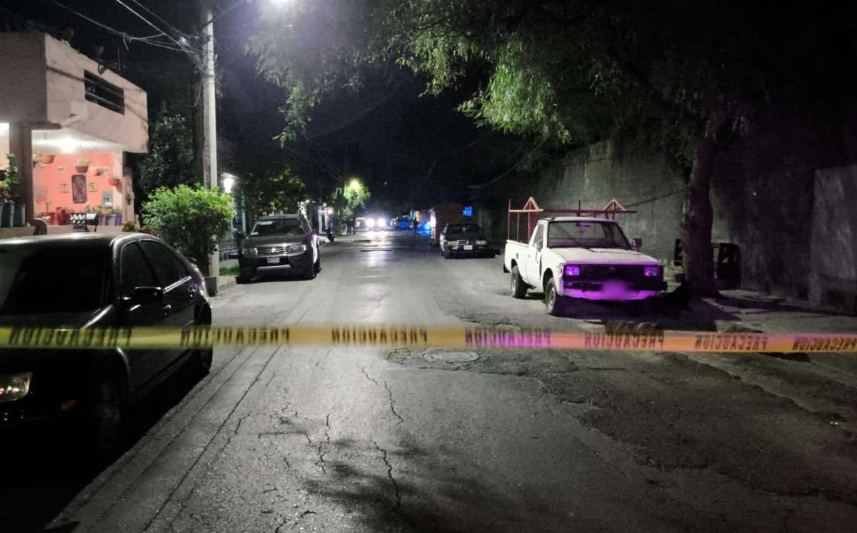 Un par de hermanos de 7 y 9 años fueron atacados a balazos dentro de una casa en la colonia Los Sabinos, en el municipio de Guadalupe, Nuevo León. Un par de hermanos de 7 y 9 años fueron atacados a balazos dentro de una casa en la colonia Los Sabinos, en el municipio de Guadalupe, Nuevo León.