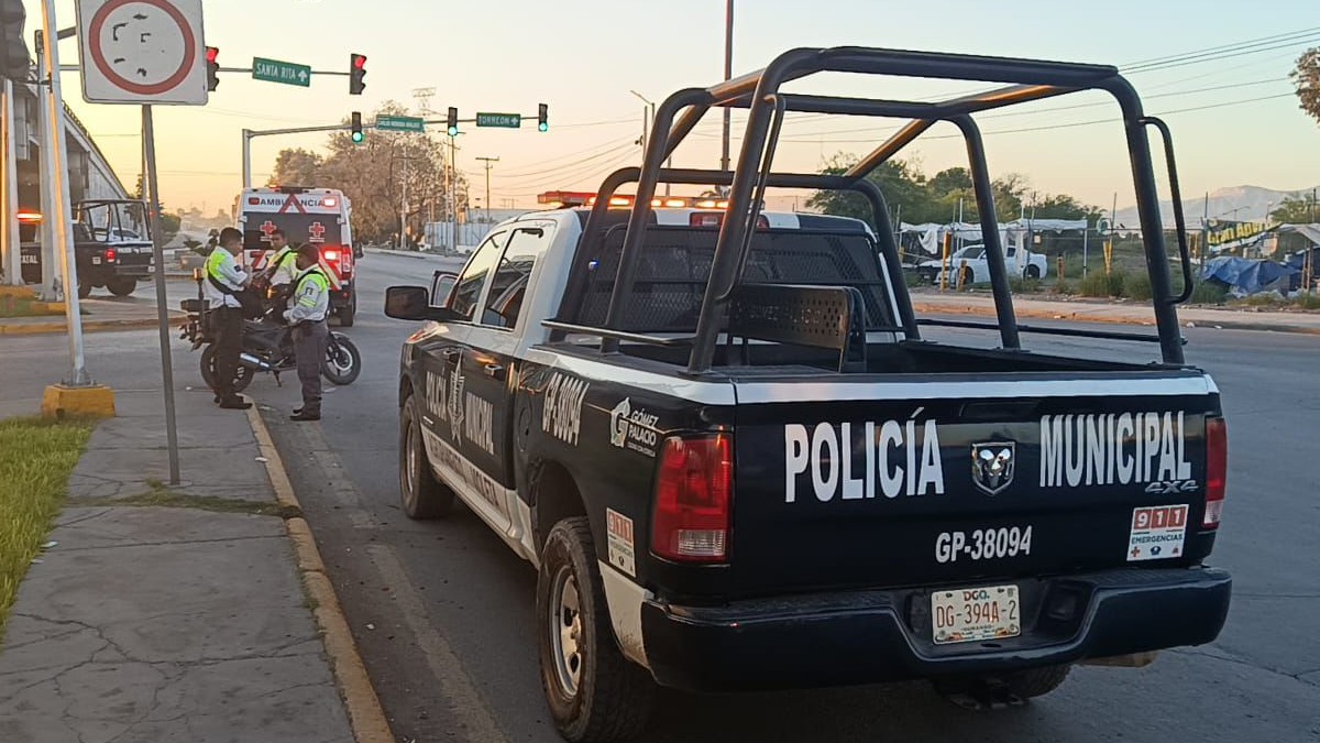 Como medida preventiva, los carriles del bulevar Ejército Mexicano con dirección a Torreón fueron cerrados durante varios minutos