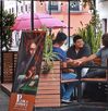 En Puebla existen 22 parklets instalados por el ayuntamiento como espacios públicos; algunos fueron intervenidos por comercios, causando confusión en su uso.