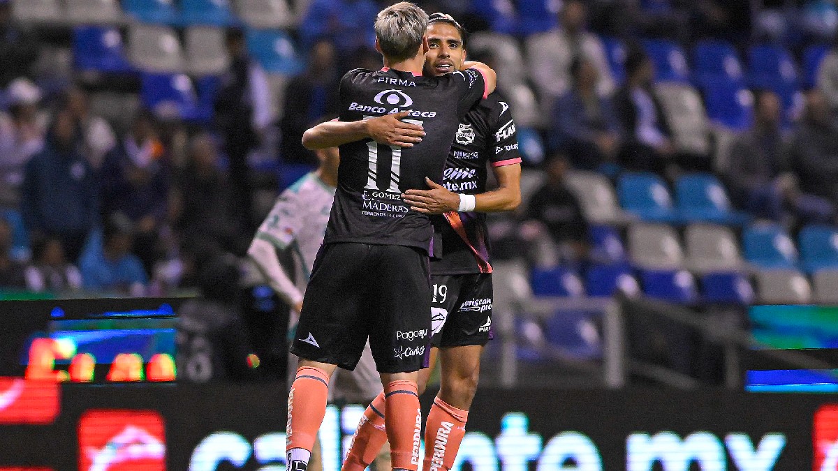 Los guerreros del Santos Laguna cayeron 1-0 ante el equipo del Puebla en la cancha del Estadio Cuauhtémoc de la capital poblana