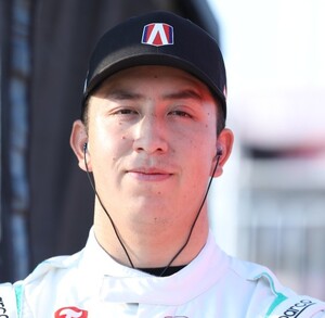 El piloto mexicano Ricardo Escotto anuncia una pausa en su carrera deportiva.
