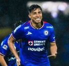 Ángel Sepúlveda anotando su cuarto gol en el torneo.