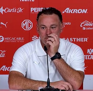 Gabriel Milito habló acerca de diferentes temas en la conferencia de prensa post-partido, entre ellos, la polémica de Javier Hernández.