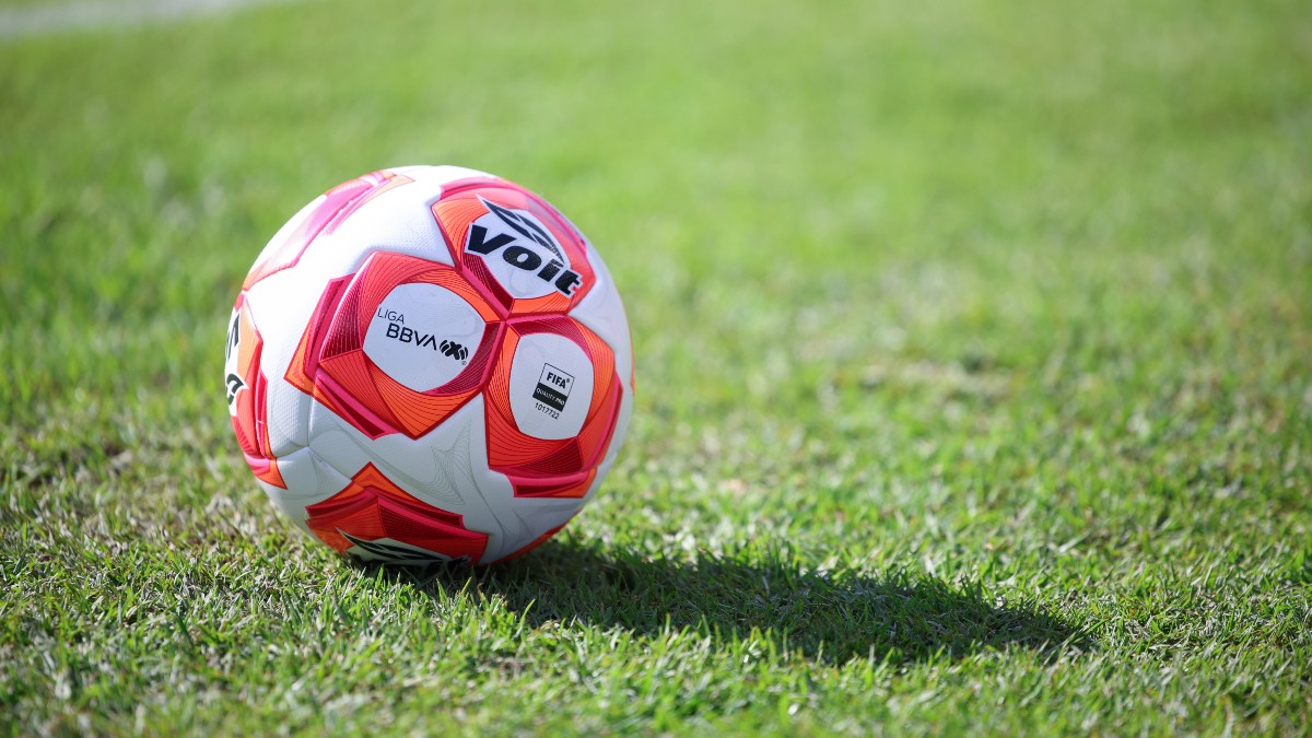 La Jornada 3 del Apertura 2025 estuvo llena de sorpresas y goles, moviendo la tabla de clasificación al término de la misma.