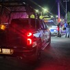 Paramédicos de la empresa privada SUMAR brindaron los primeros auxilios al lesionado, identificado como Edmundo Juárez Favela, de 50 años Paramédicos de la empresa privada SUMAR brindaron los primeros auxilios al lesionado, identificado como Edmundo Juárez Favela, de 50 años