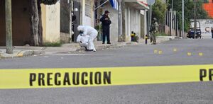 Hombre con antecedentes por robo de autos fue asesinado a tiros en El Encinar. Fiscalía investiga el crimen tras hallar 17 casquillos.