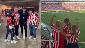 Enrique Alfaro reaparece en partido de Chivas tras concluir estudios en Europa; su presencia genera revuelo y celebra el triunfo del equipo tapatío