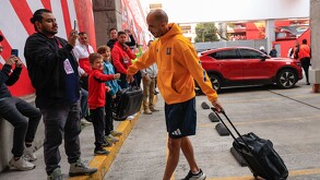 El elemento de Tigres contó a Miguel Arizpe sobre los problemas que tuvo el avión en el que viajaban para aterrizar, hecho que asustó a quienes viajaban en él.