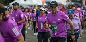 Pedro Enrique Rodríguez Suárez corría en la modalidad de 10 kilómetros cuando sufrió un percance de salud que no lo dejó terminar la carrera.