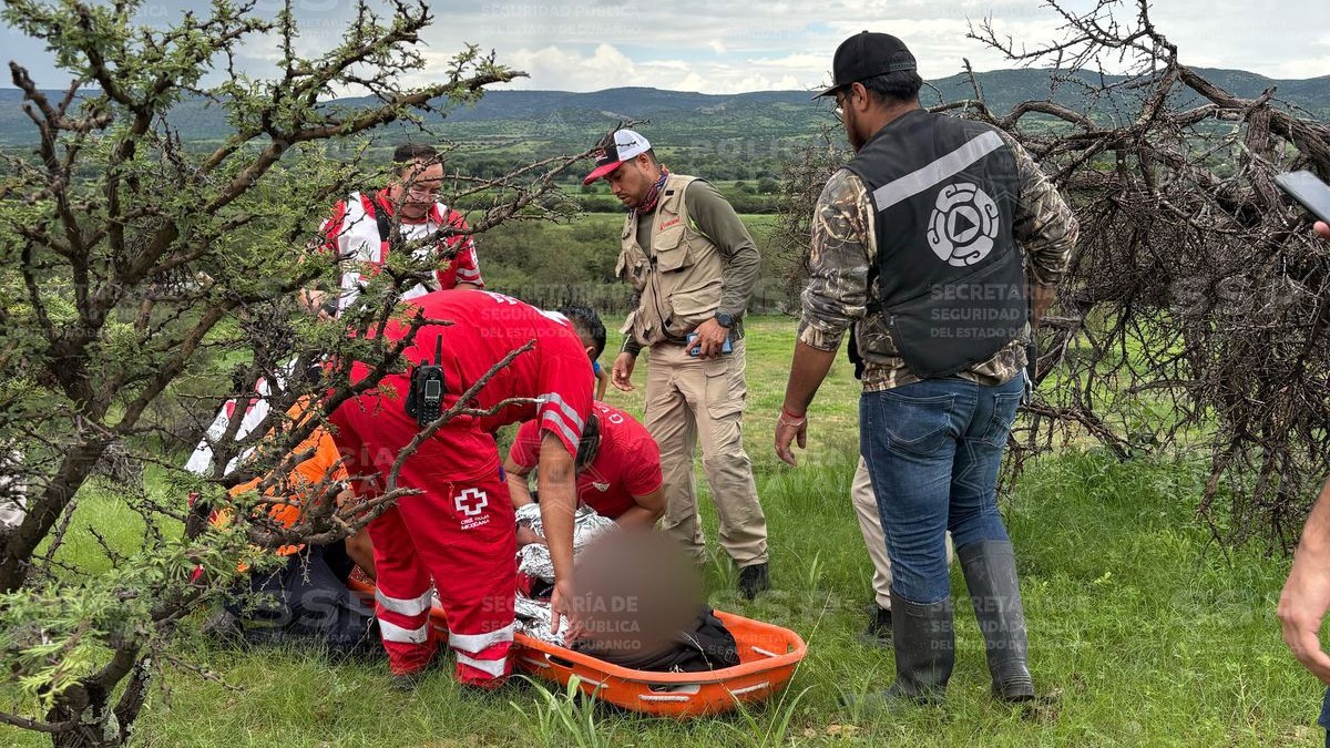 En Durango lograron la ubicación de un hombre de 72 años de edad, quien duró extraviado dos días y lo buscaron por todos lados. En Durango lograron la ubicación de un hombre de 72 años de edad, quien duró extraviado dos días y lo buscaron por todos lados.
