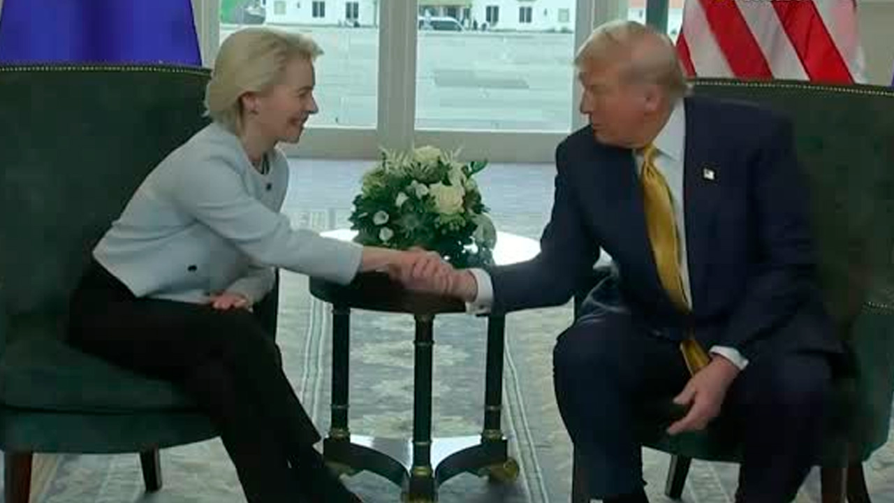 Donald Trump y la Unión Europea habían llegado a un acuerdo comercial que incluye un arancel del 15% a los bienes de la UE que entren en Estados Unidos.