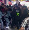 Este incidente se volvió popular en las redes sociales, generando una variedad de reacciones y comentarios sobre la deslealtad y el amor. Este incidente se volvió popular en las redes sociales, generando una variedad de reacciones y comentarios sobre la deslealtad y el amor.