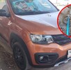 Un hombre tuvo que pedir ayuda al intentar subir a su automóvil en la zona Industrial de Torreón, al percatarse que al interior había una serpiente. Un hombre tuvo que pedir ayuda al intentar subir a su automóvil en la zona Industrial de Torreón, al percatarse que al interior había una serpiente.