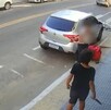 Una discusión familiar en un barrio de brasil, culminó en una tragedia cuando una mujer apuñaló fatalmente a su exyerno, Felipe Catanio de Araujo, de 32 años. Una discusión familiar en un barrio de brasil, culminó en una tragedia cuando una mujer apuñaló fatalmente a su exyerno, Felipe Catanio de Araujo, de 32 años.
