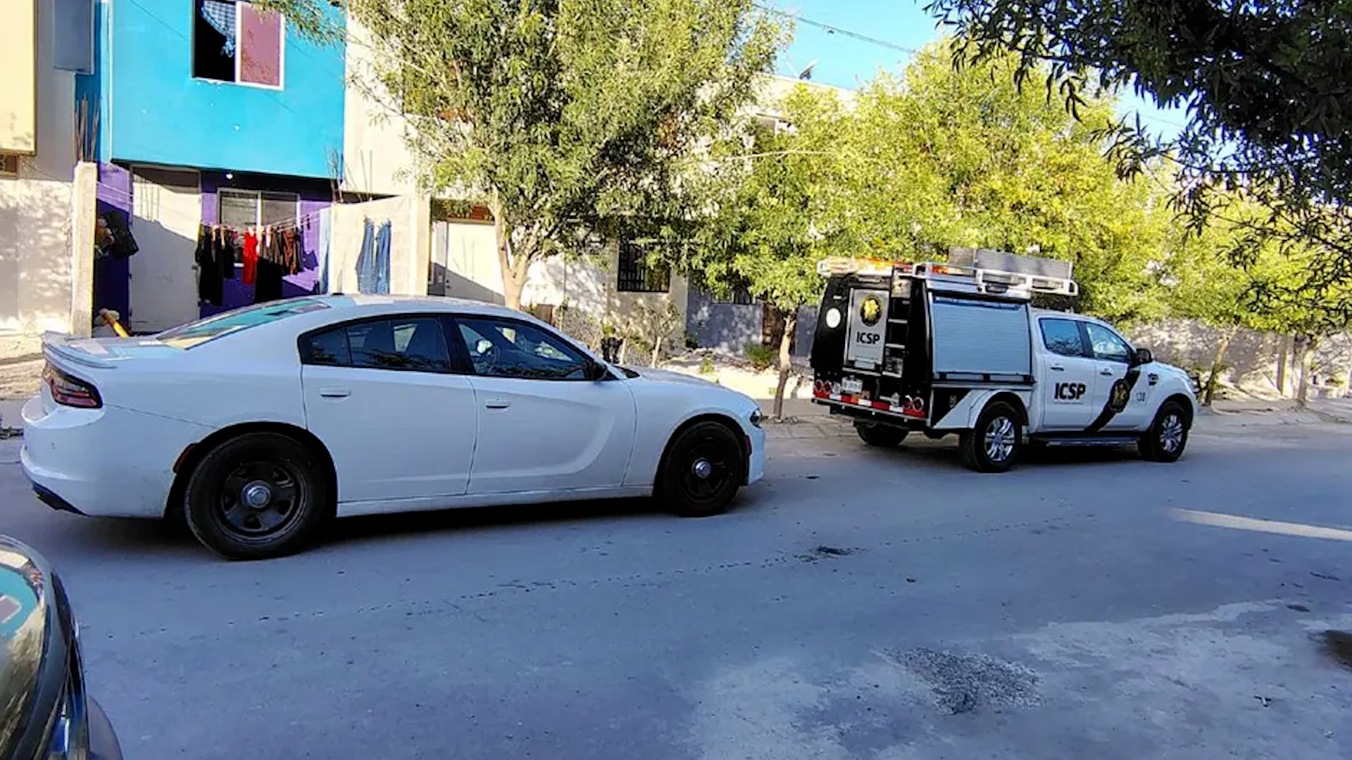 El joven intentó refugiarse en una casa donde habitaba una familia en la colonia Praderas de Torre Luna, sin embargo, su agresor logró dejarlo sin vida.