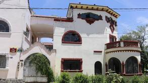 una casa abandonada