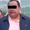 Ramiro N. sumaba ya tres meses prófugo de la justicia, siendo aprehendido al salir de Casa de Justicia en Ciudad Serdán. Ramiro N. sumaba ya tres meses prófugo de la justicia, siendo aprehendido al salir de Casa de Justicia en Ciudad Serdán.