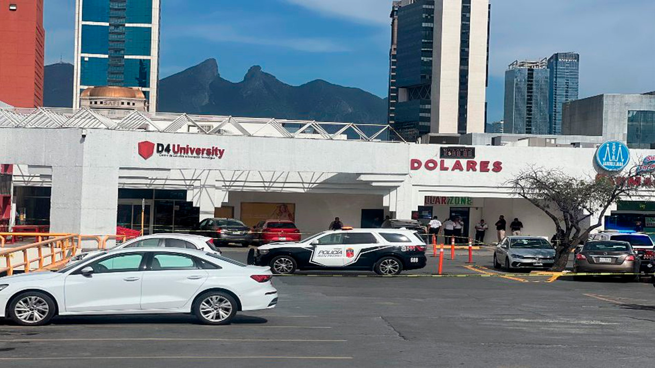 Un menor resultó herido por una bala perdida tras un robo con violencia en una casa de cambio en Plaza Fiesta San Agustín, San Pedro.
