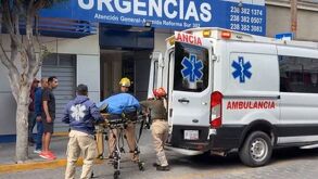 Un hombre fue baleado en San Pablo Tepetzingo al resistirse a un robo de nómina. Logró huir gravemente herido. Autoridades buscan a los atacantes.