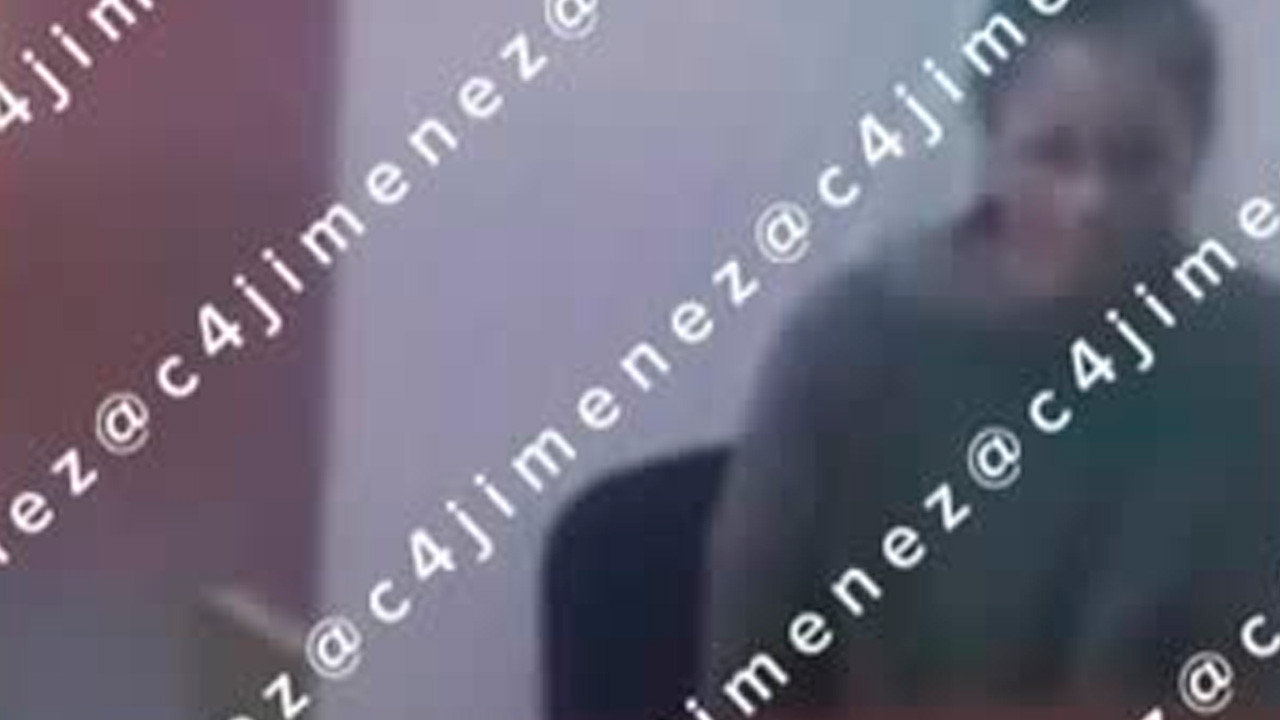 Se difundió un video de la audiencia de Ximena 'N', alias 'Lady Racista', en el que la mujer pidió acercarse directamente con la víctima para disculparse.