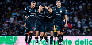 Nelson Deossa intentará ocupar el lugar que dejó Sergio Canales cuando salió del Betis y que el conjunto español no ha podido llenar.