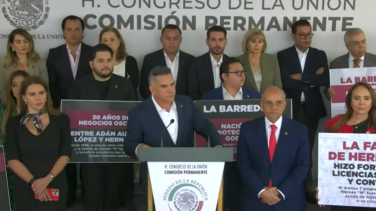 Legisladores del PRI denunciaron ante la FGR a Adán Augusto López por presuntos vínculos con Hernán Bermúdez, señalado como líder de La Barredora.