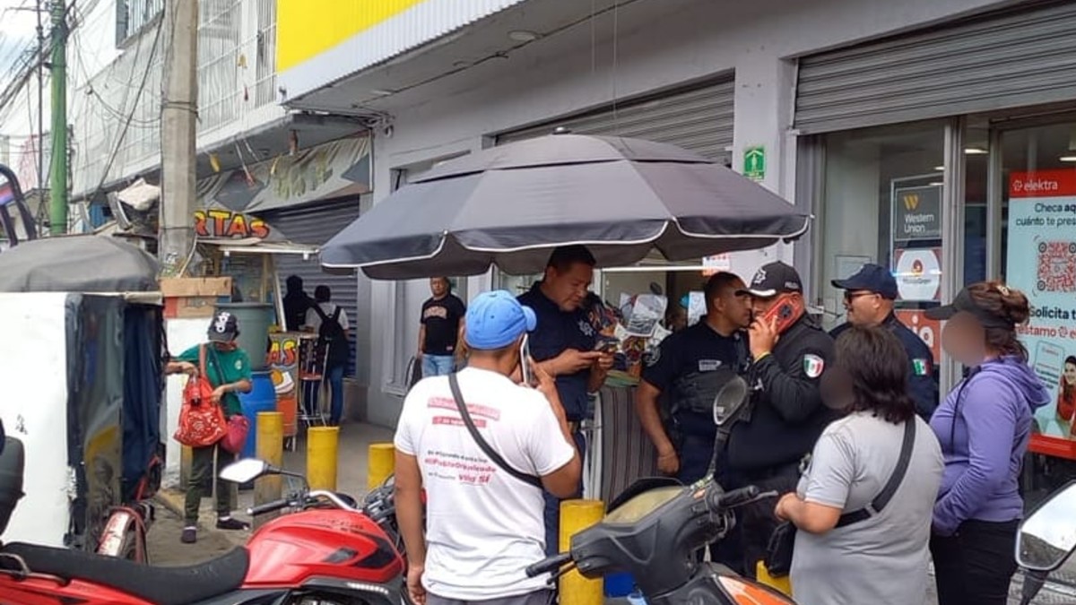 La adulta mayor fue auxiliada por policías municipales de Ecatepec